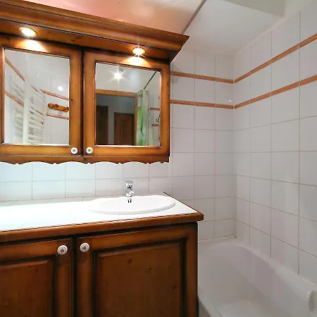 Le Krystor By Interhome Apartment Chamonix